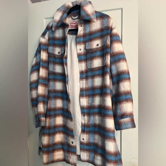 Levi’s wool coat
Excellent used condition - Picture 3 of 7